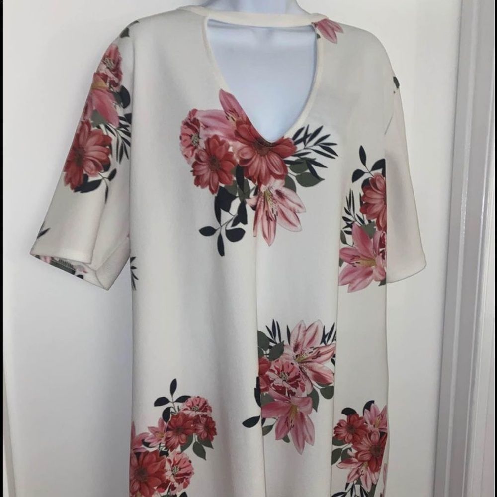 COPY - COPY - Beautiful dress from Boohoo Plus
